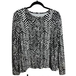 * ❤️BLACK/WHITE PRINT TOP  LARGE